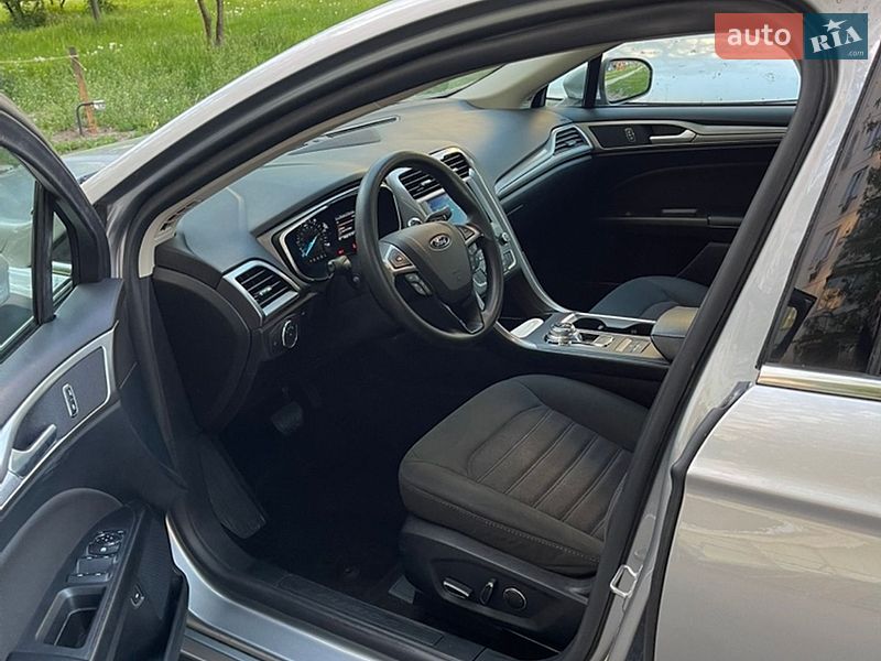 Седан Ford Fusion 2020 в Киеве