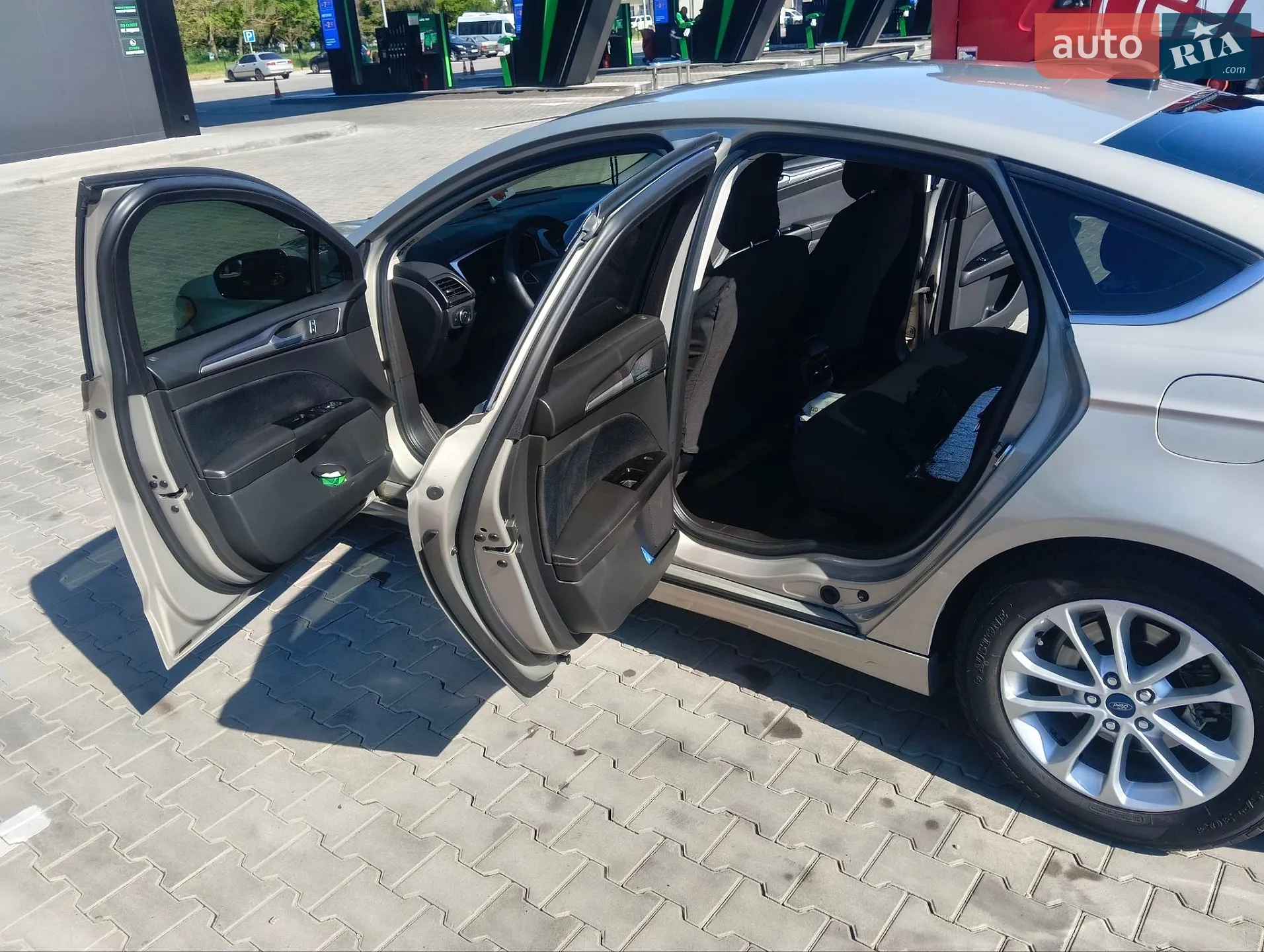 2014 Ford Fusion - мініатюра 15