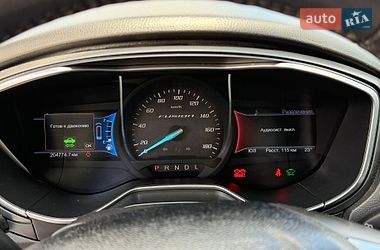 Седан Ford Fusion 2015 в Львове