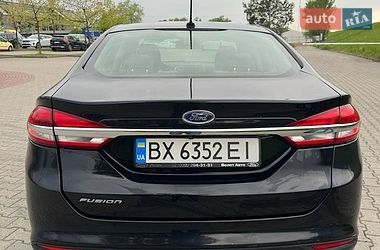 Седан Ford Fusion 2019 в Львове