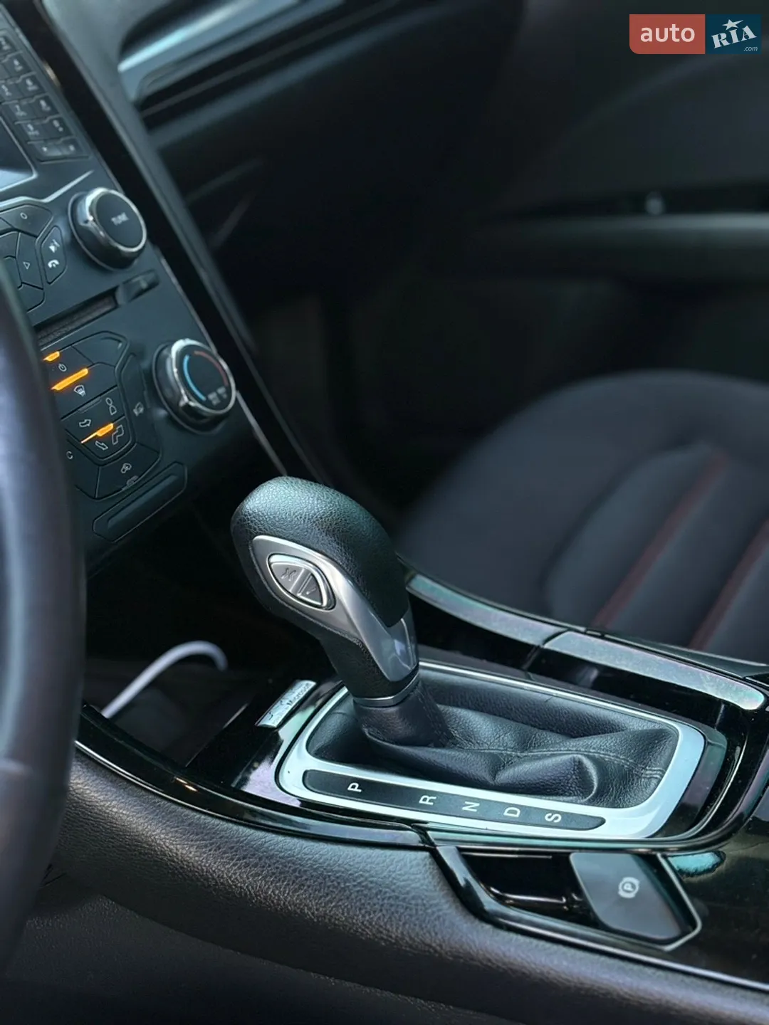 2014 Ford Fusion - мініатюра 20