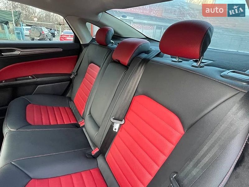 Седан Ford Fusion 2013 в Одессе