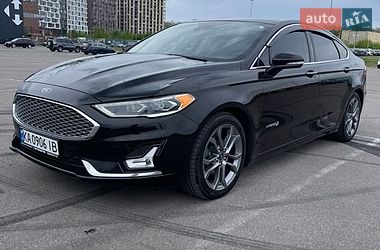 Седан Ford Fusion 2019 в Києві