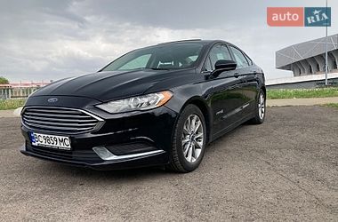 Седан Ford Fusion 2017 в Львові