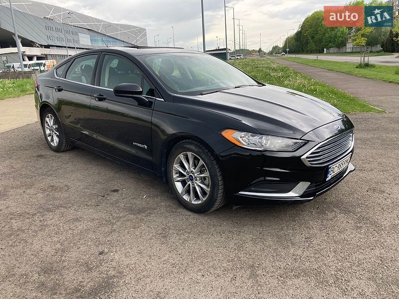 Седан Ford Fusion 2017 в Львове