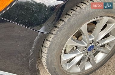 Седан Ford Fusion 2017 в Львове