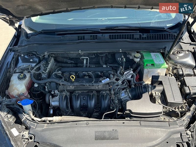 Седан Ford Fusion 2015 в Буську