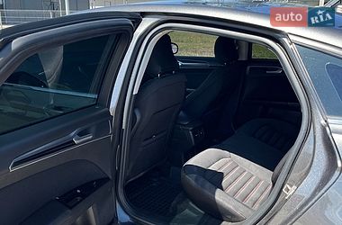 Седан Ford Fusion 2015 в Буську