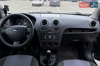 Хетчбек Ford Fusion 2008 в Києві