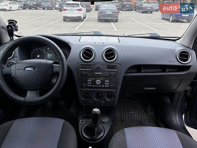 Хетчбек Ford Fusion 2008 в Києві