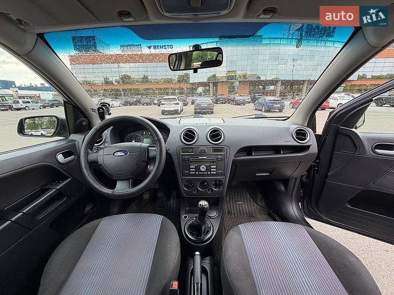 Хетчбек Ford Fusion 2008 в Києві
