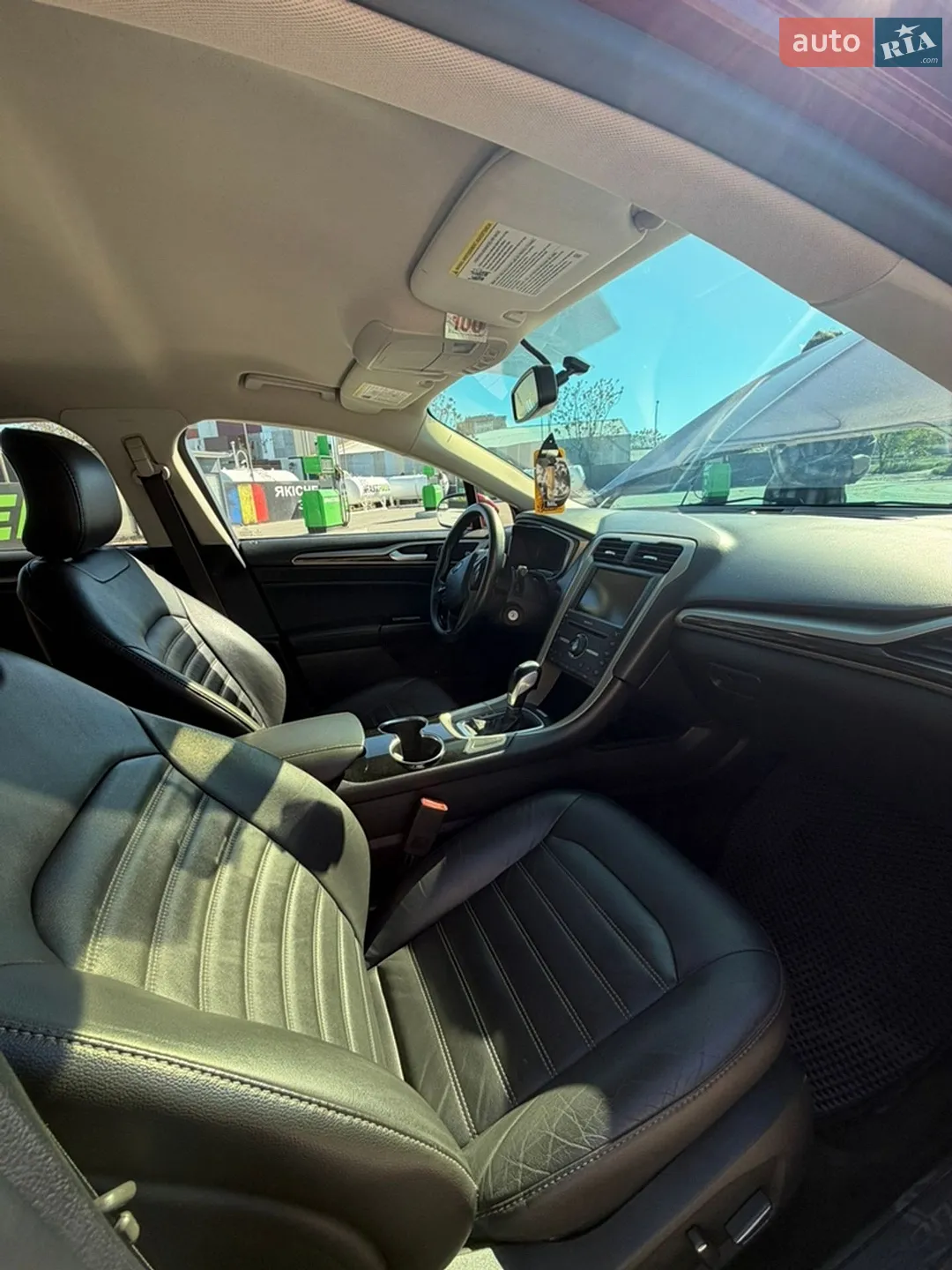 2016 Ford Fusion - мініатюра 26