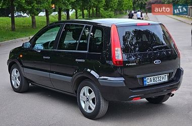 Хэтчбек Ford Fusion 2008 в Умани