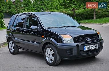 Хэтчбек Ford Fusion 2008 в Умани