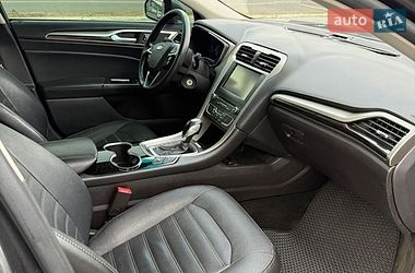Седан Ford Fusion 2015 в Киеве