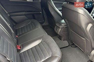 Седан Ford Fusion 2015 в Киеве