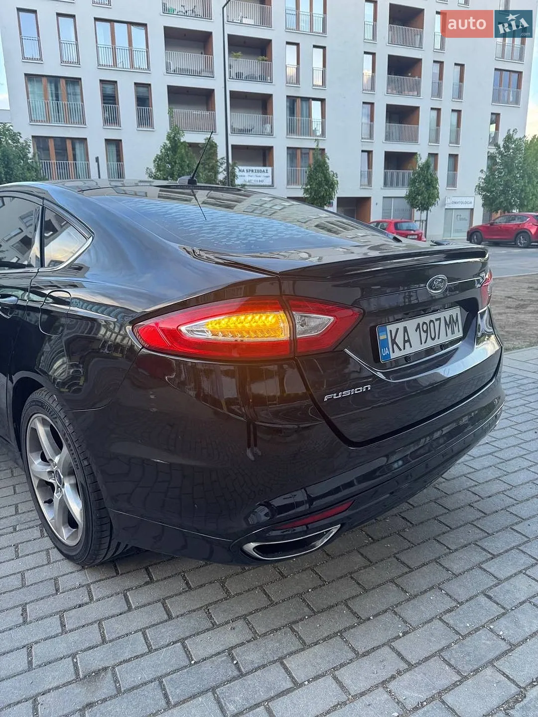 2016 Ford Fusion - мініатюра 31