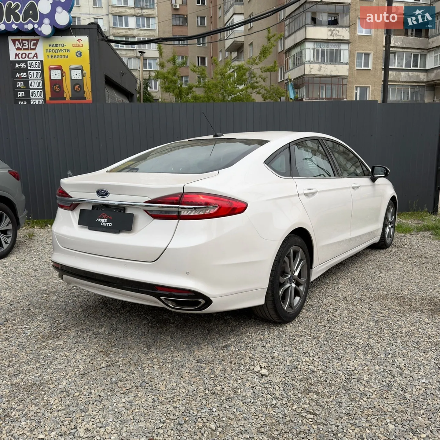 2017 Ford Fusion - мініатюра 12