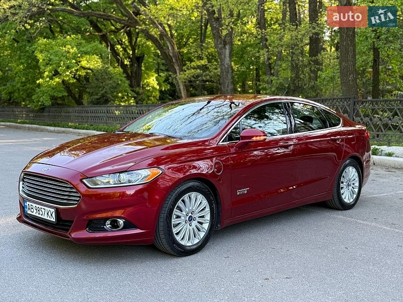 Седан Ford Fusion 2016 в Хмельнике