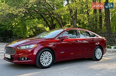 Седан Ford Fusion 2016 в Хмельнике