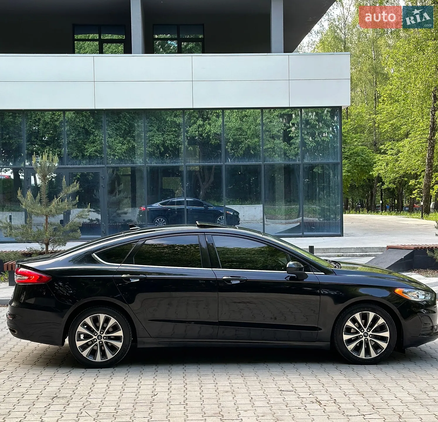 2020 Ford Fusion - мініатюра 18