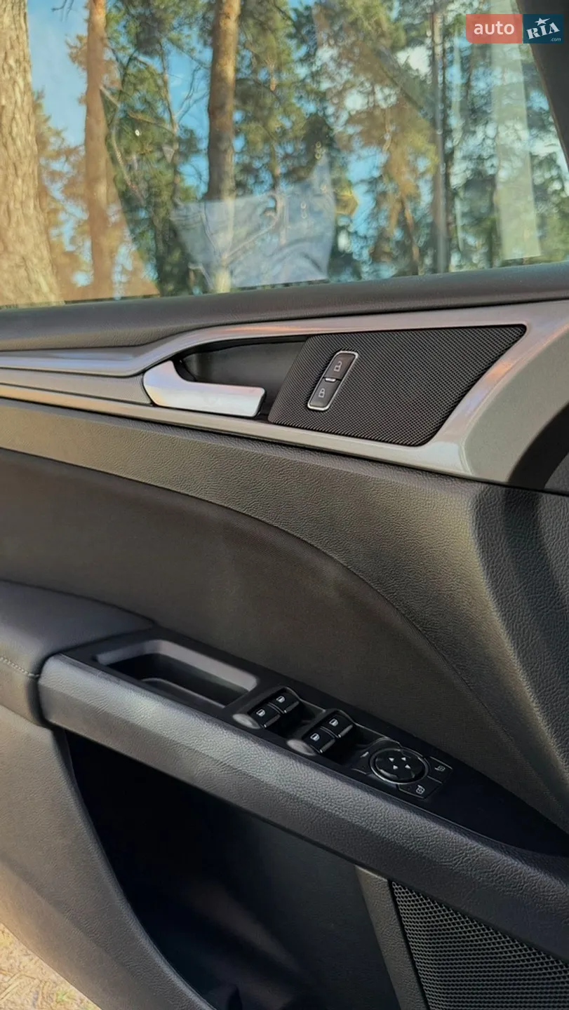 2016 Ford Fusion - мініатюра 10