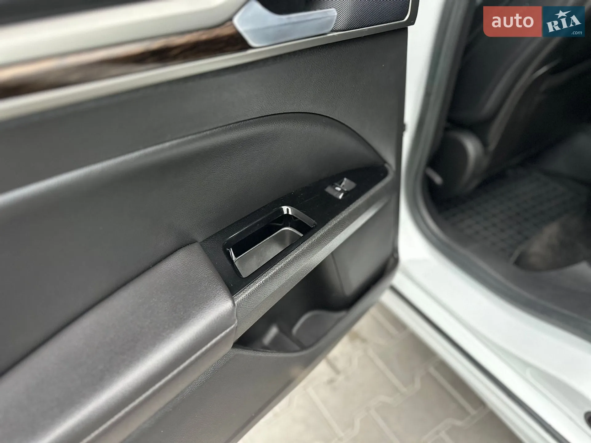 2013 Ford Fusion - мініатюра 65