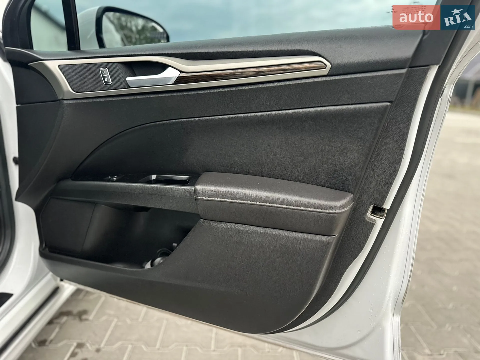 2013 Ford Fusion - мініатюра 76