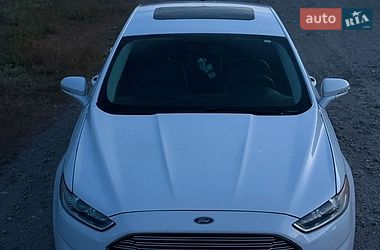 Седан Ford Fusion 2013 в Павлограді