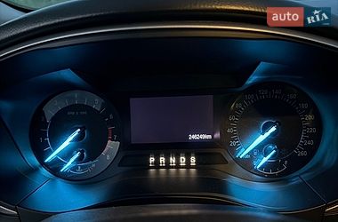 Седан Ford Fusion 2013 в Павлограді