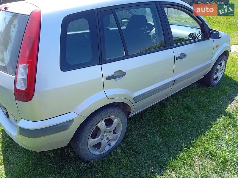 Хэтчбек Ford Fusion 2008 в Виннице