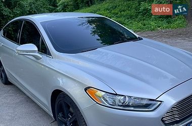 Седан Ford Fusion 2016 в Киеве