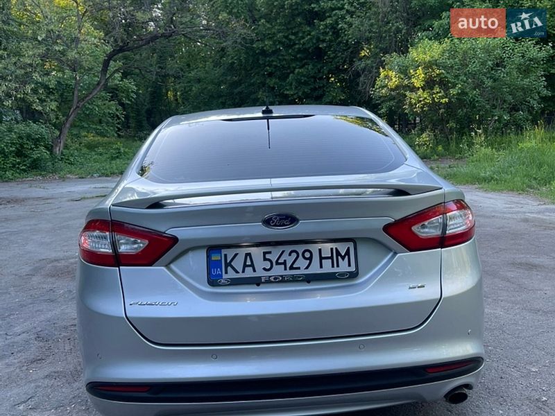 Седан Ford Fusion 2016 в Киеве