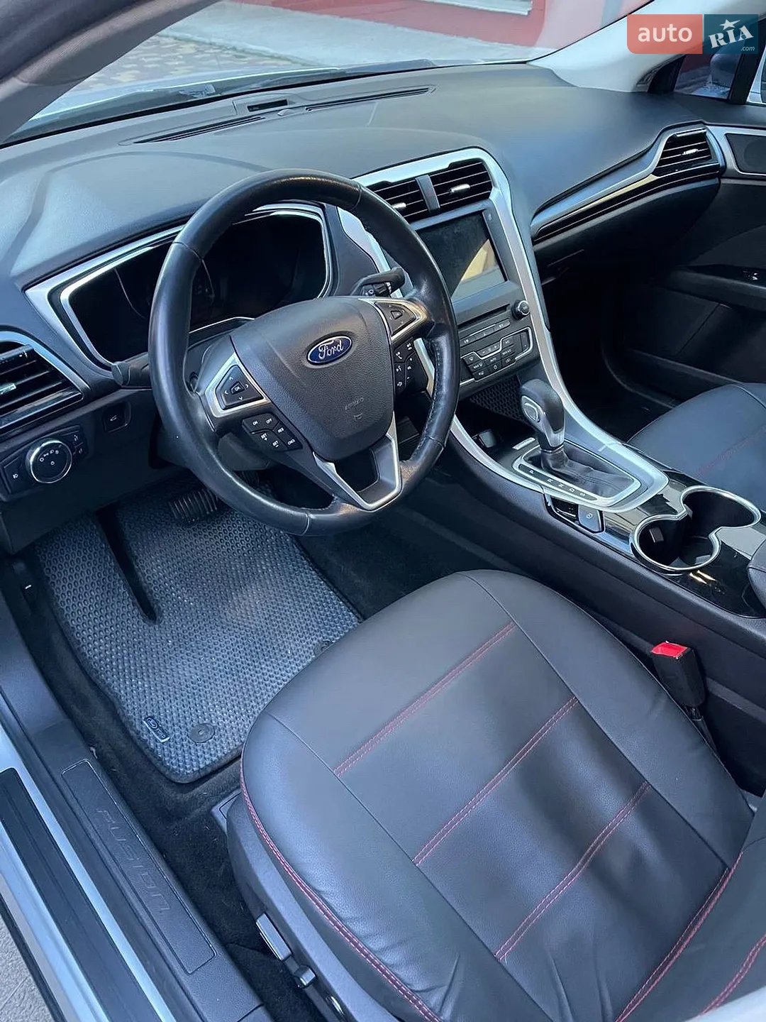2016 Ford Fusion - мініатюра 18
