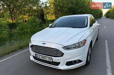 Седан Ford Fusion 2012 в Борисполі