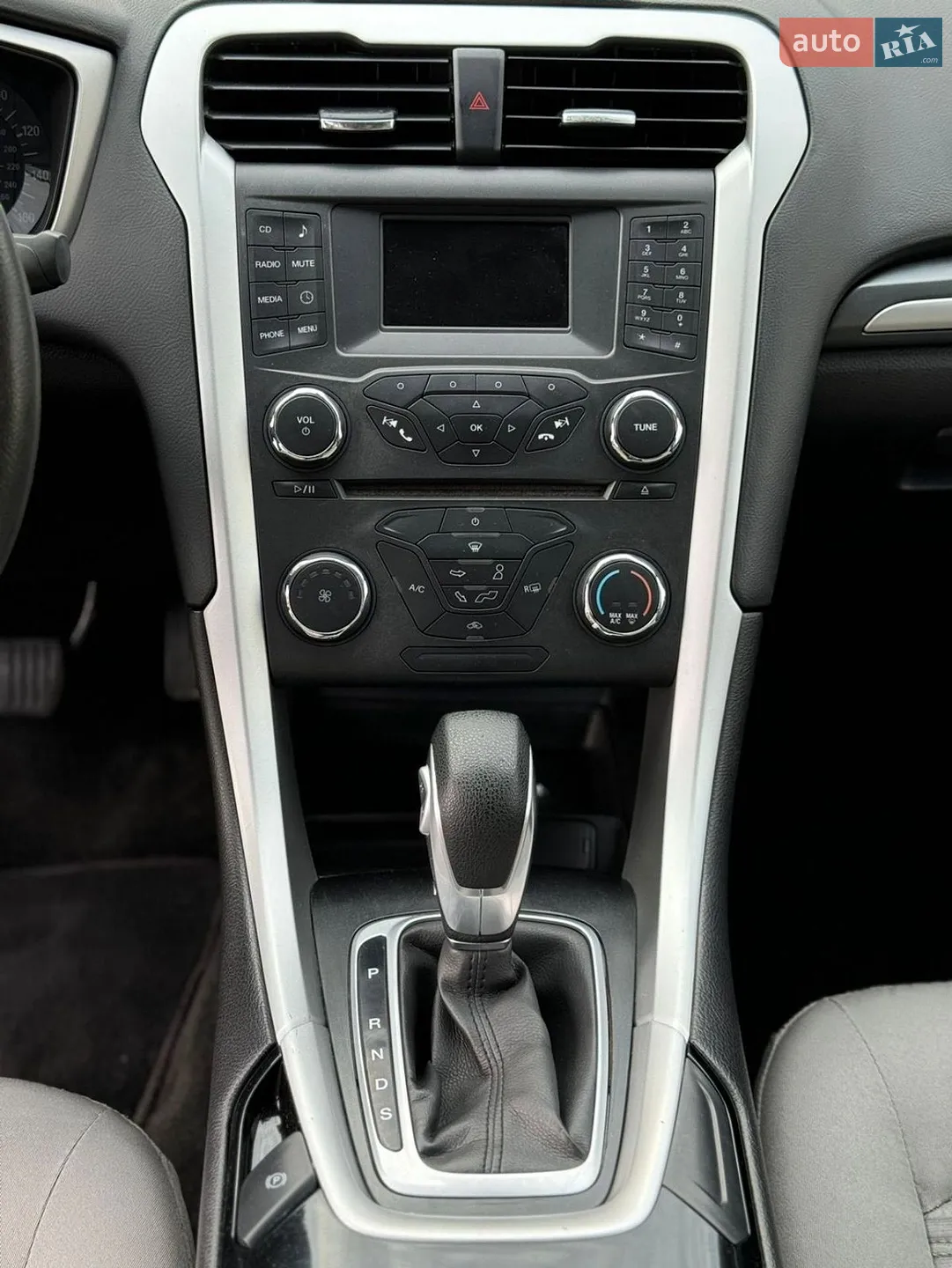 2015 Ford Fusion - мініатюра 11
