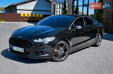 Седан Ford Fusion 2014 в Виннице