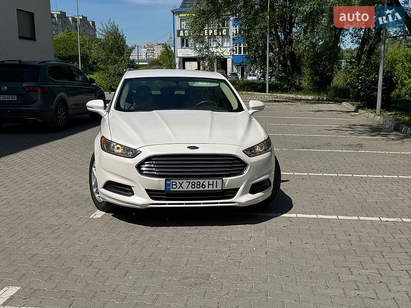 Седан Ford Fusion 2014 в Хмельницькому