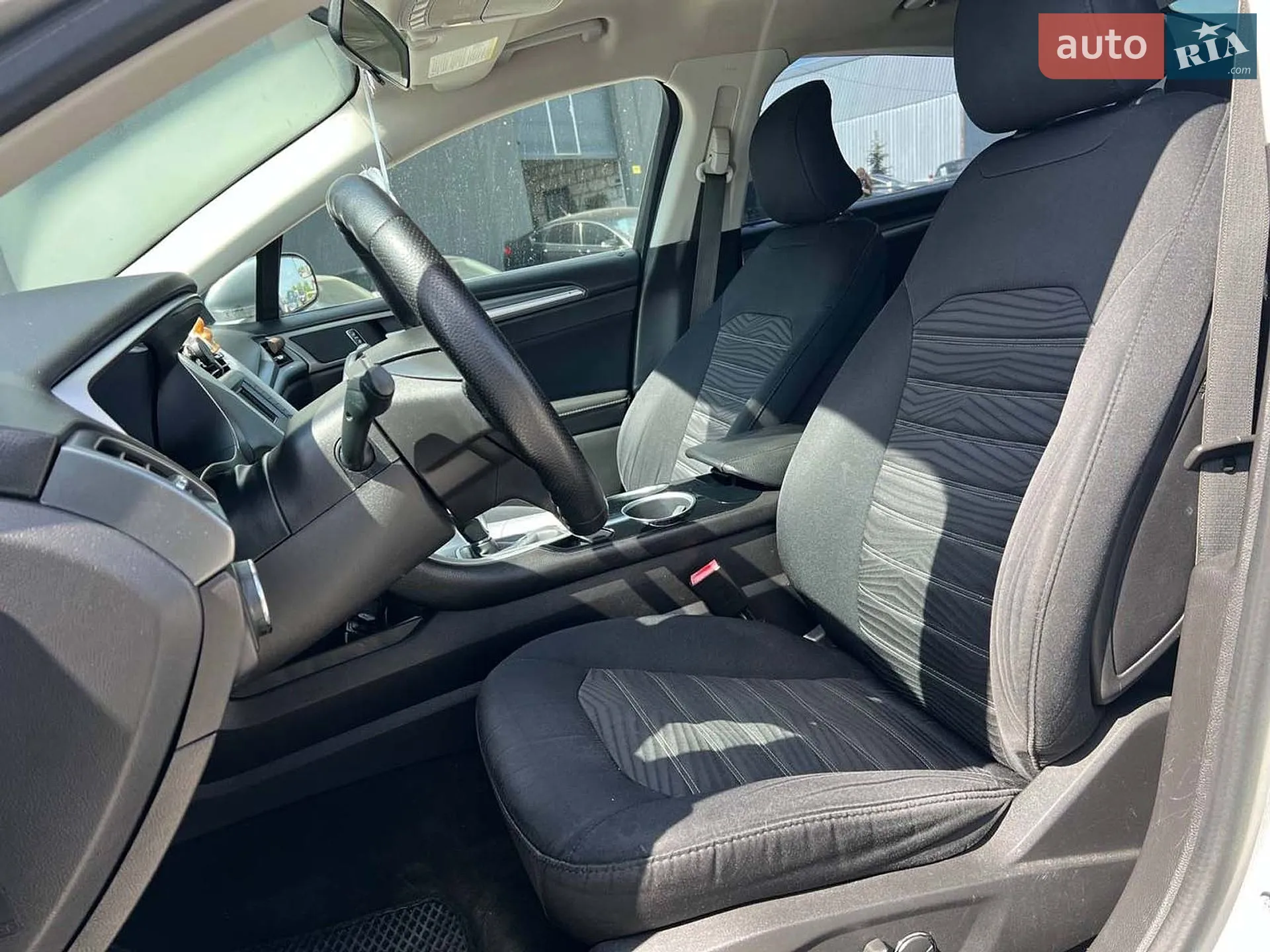 2015 Ford Fusion - мініатюра 20