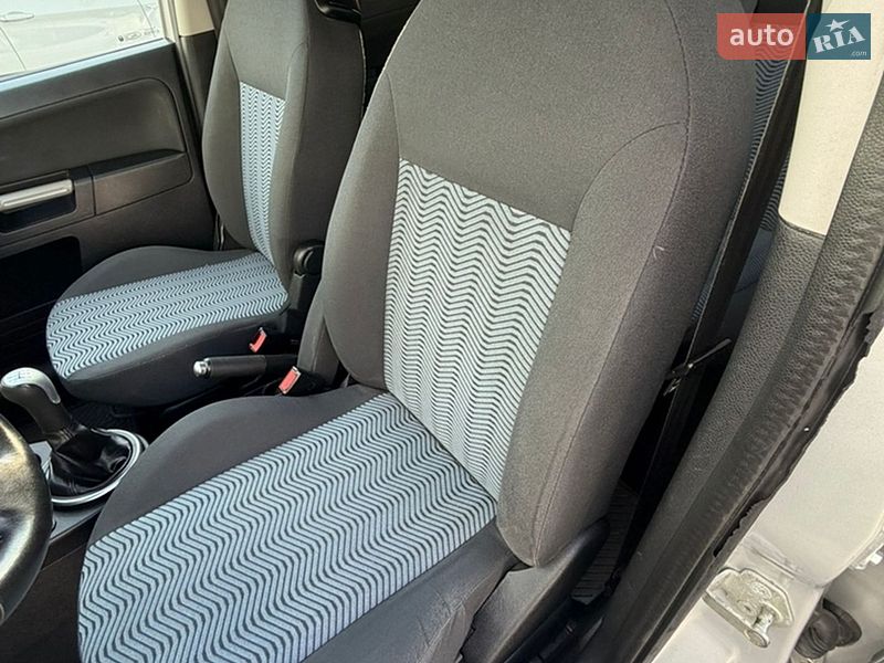 Хэтчбек Ford Fusion 2008 в Виннице
