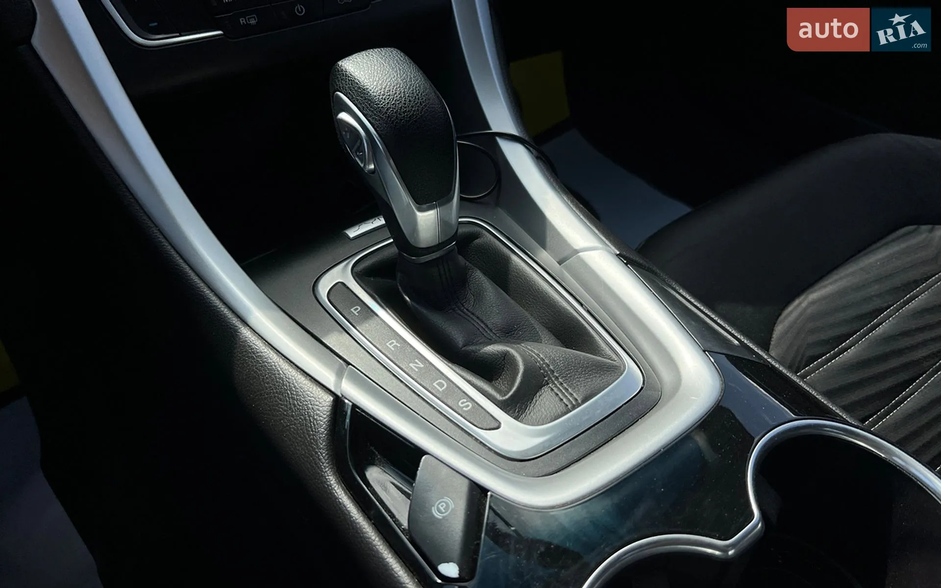 2016 Ford Fusion - мініатюра 15