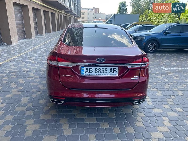 Седан Ford Fusion 2016 в Виннице