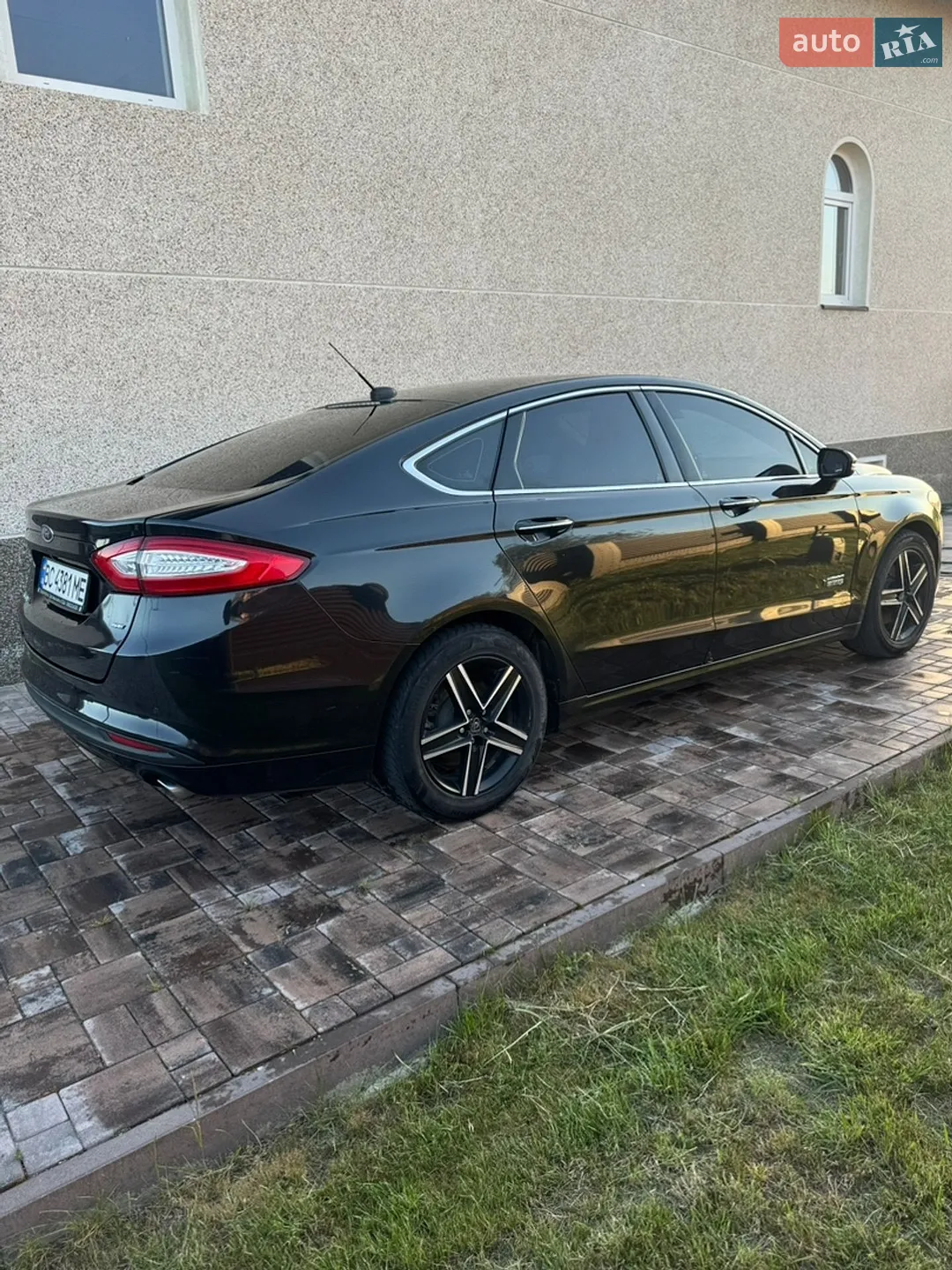 2013 Ford Fusion - мініатюра 13