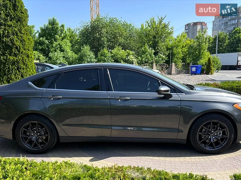 Ford Fusion 2020 VIN 3FA6P0G71LR197358 фото оголошення 8 з 73