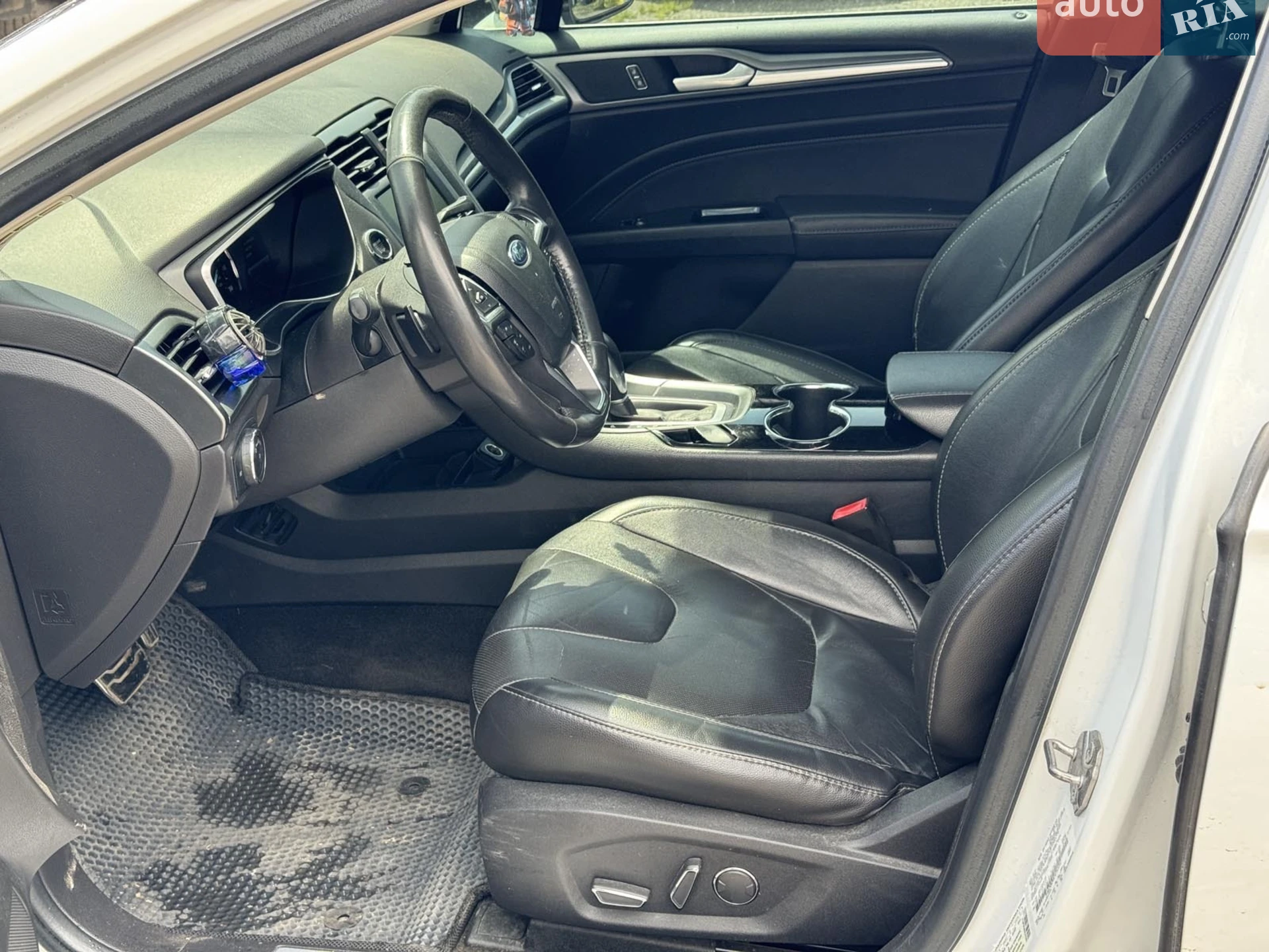 2014 Ford Fusion - мініатюра 16