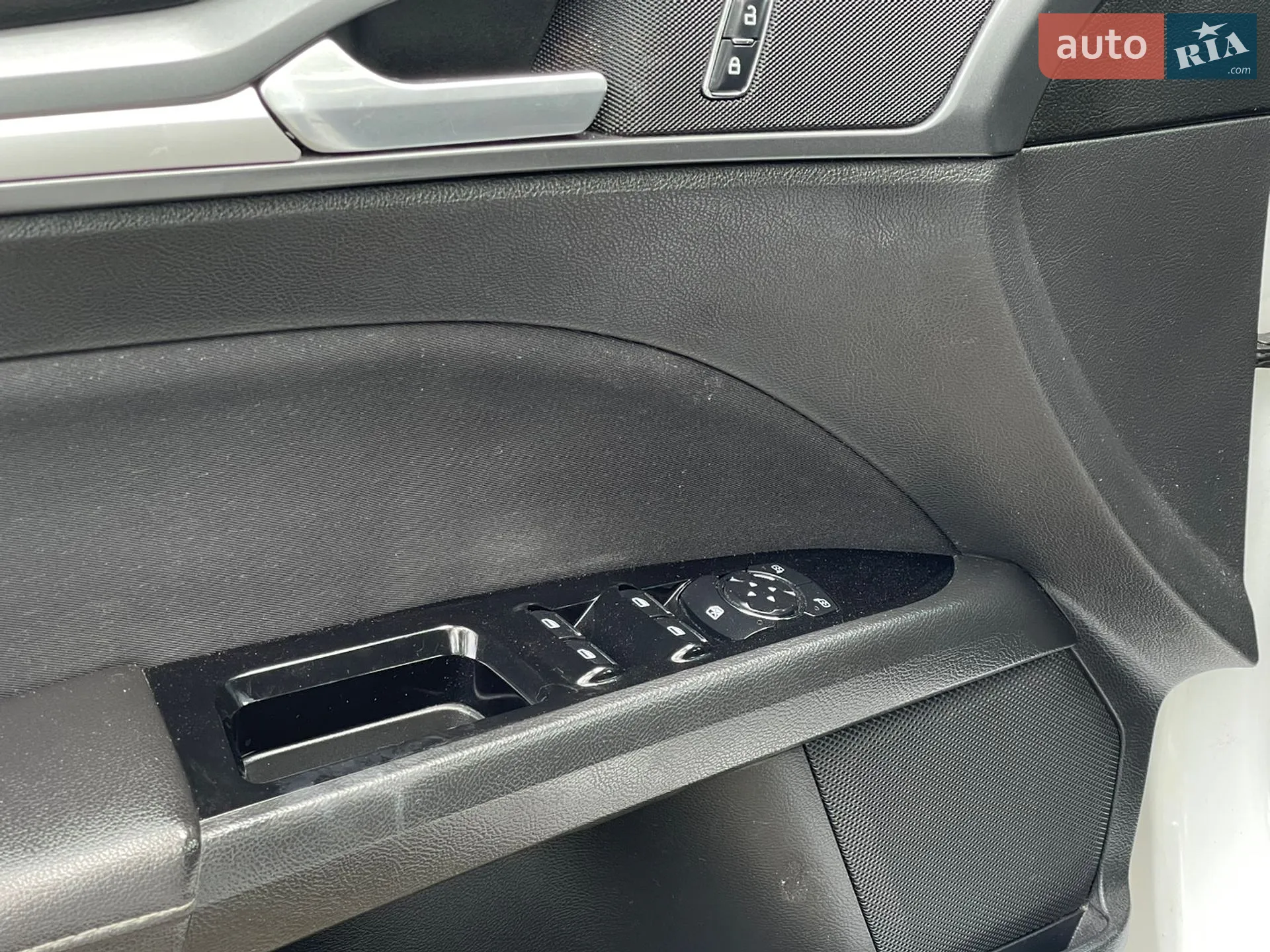 2015 Ford Fusion - мініатюра 11