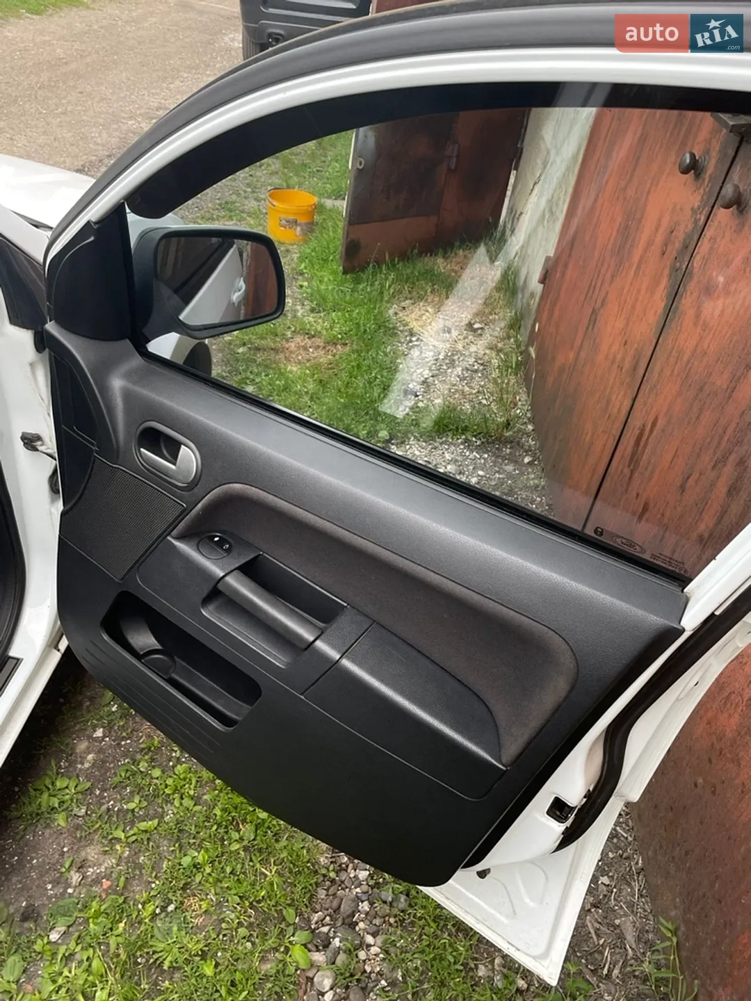 2011 Ford Fusion - мініатюра 27