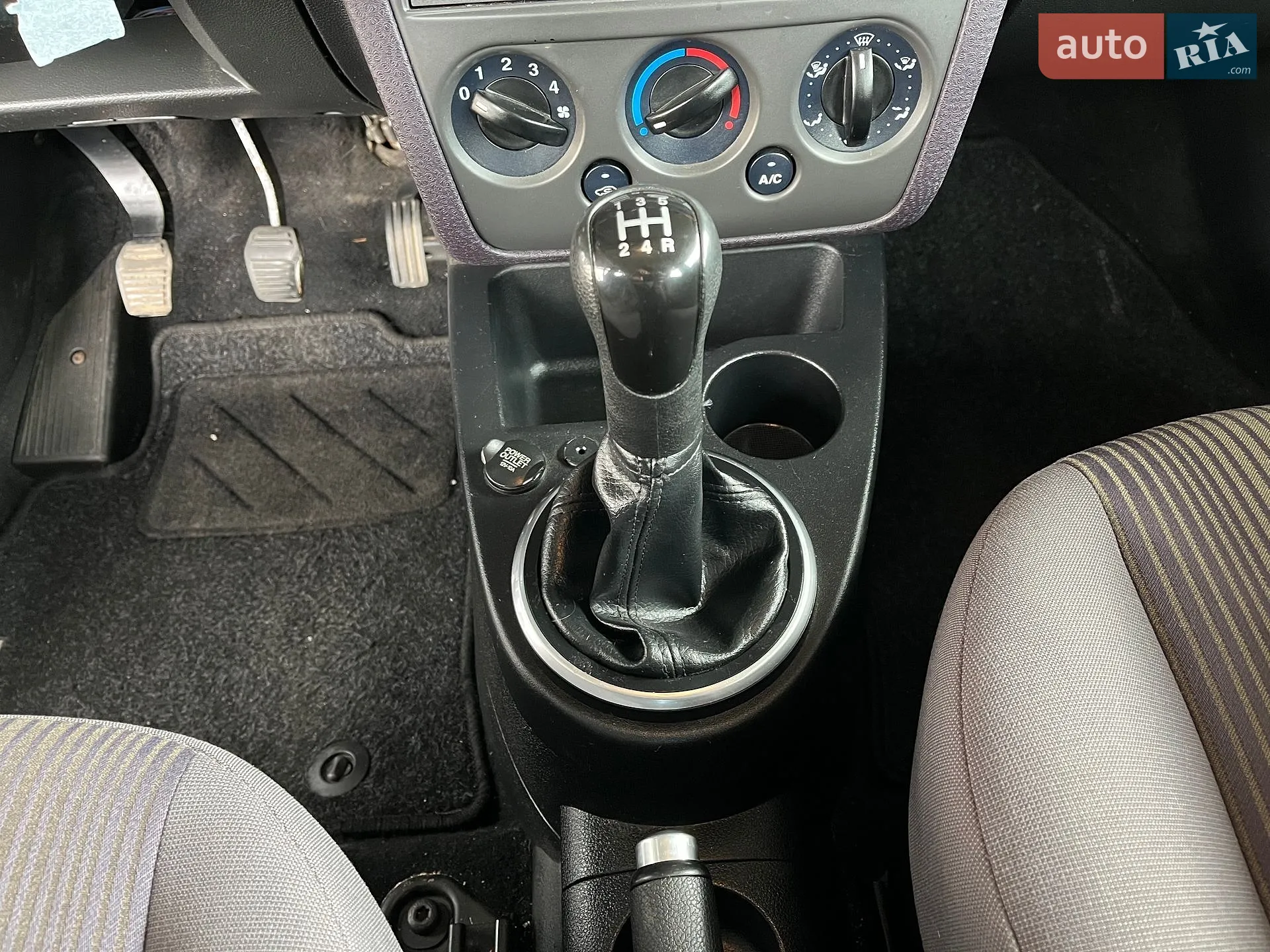 2010 Ford Fusion - мініатюра 44
