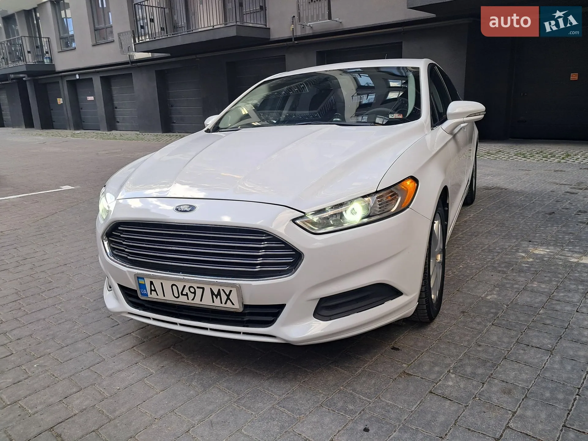 2013 Ford Fusion - мініатюра 2