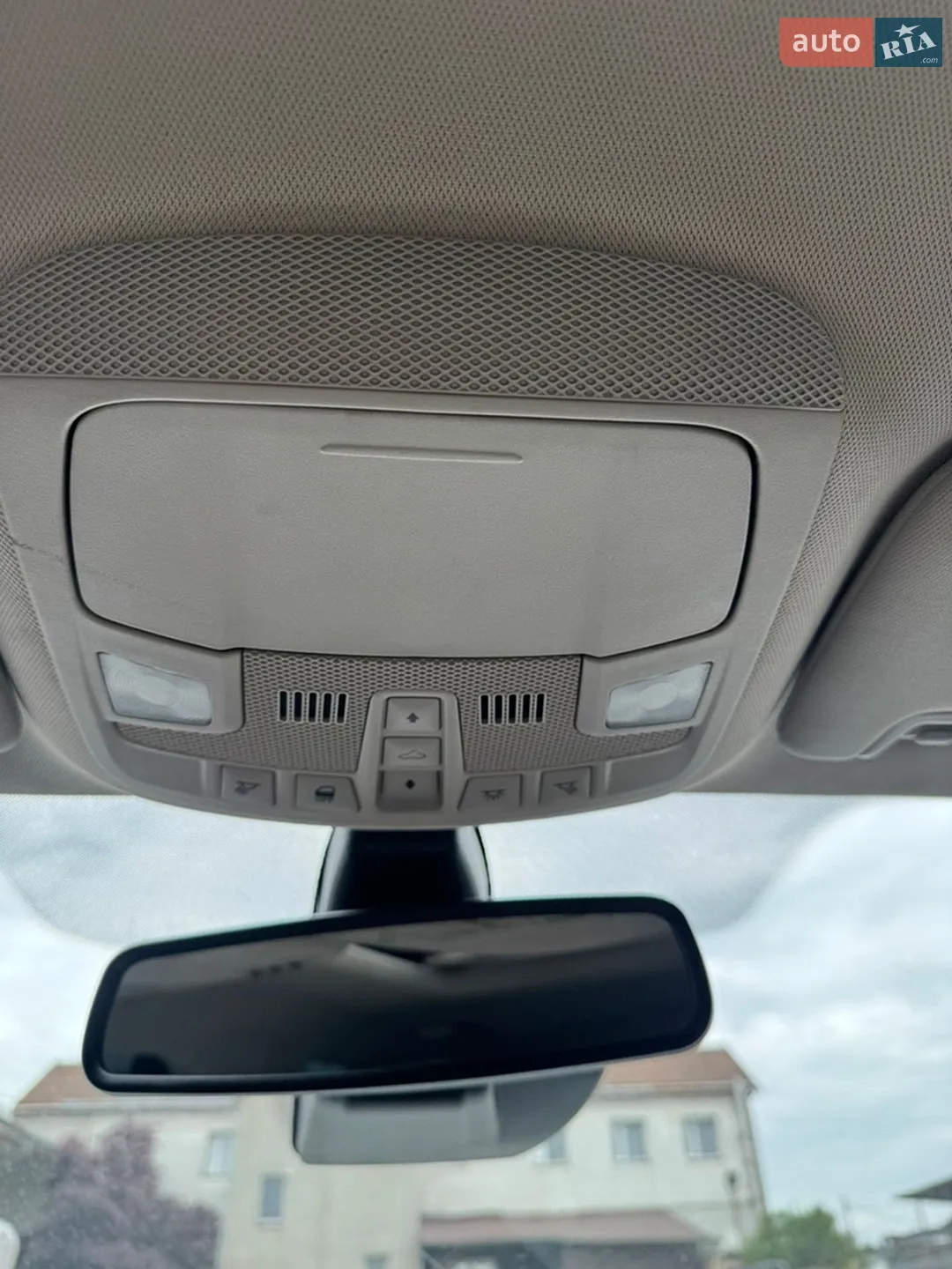 2015 Ford Fusion - мініатюра 31
